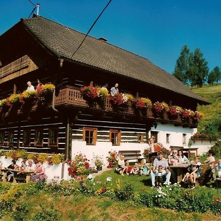 Bauernhof Oberfriessnig Villa Radenthein Eksteriør billede