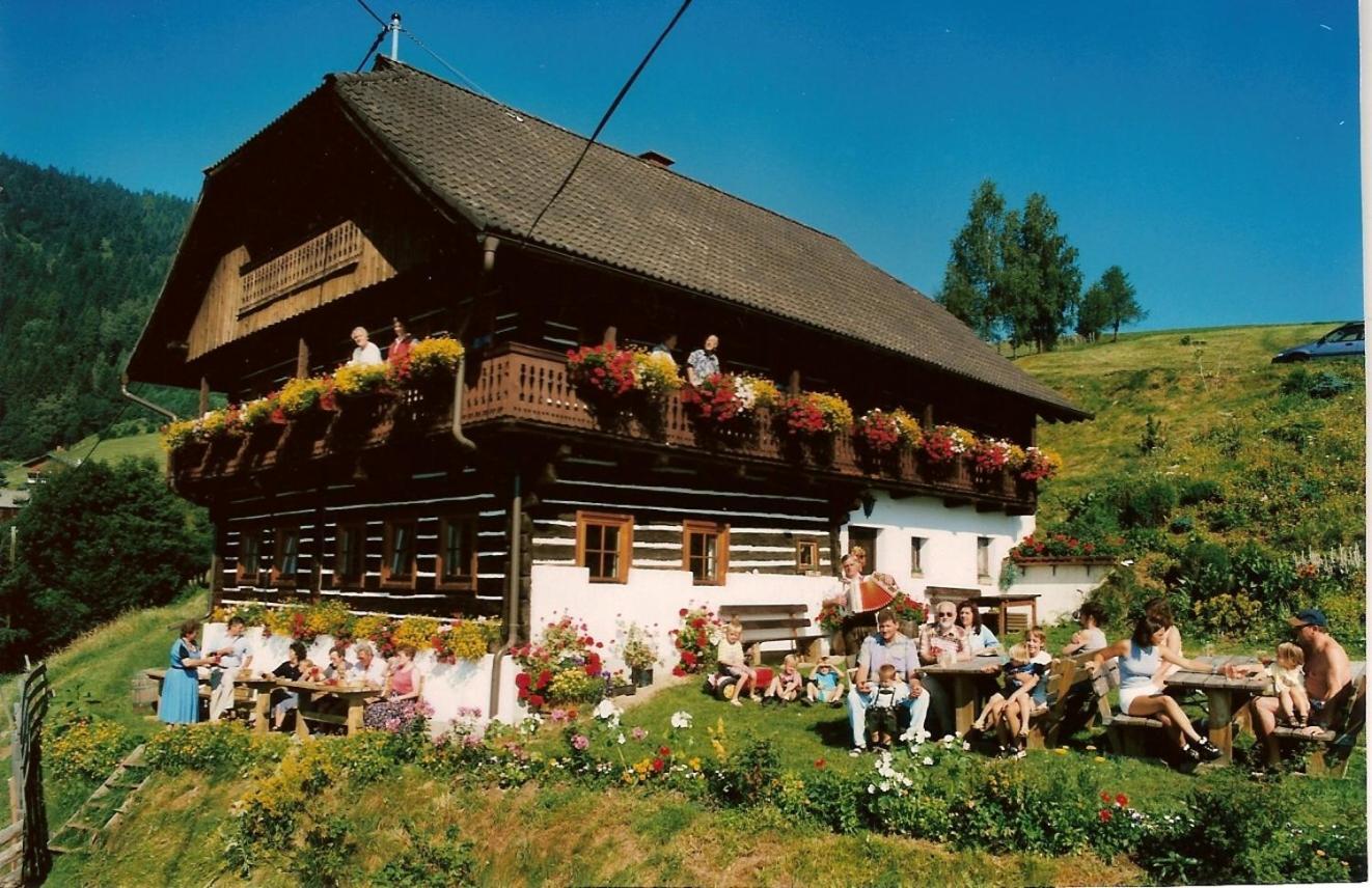 Bauernhof Oberfriessnig Villa Radenthein Eksteriør billede